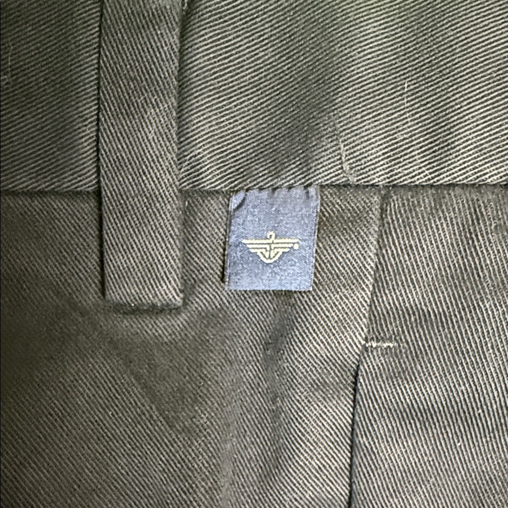 Men's Dockers Black Pants - Picture 2 of 5